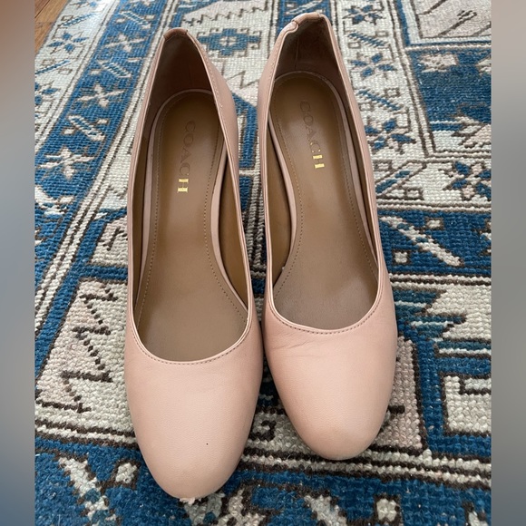 COACH nude block heels - Picture 3 of 7